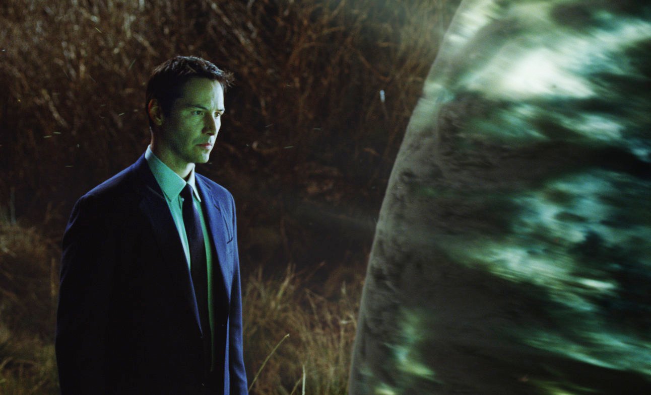 THE-DAY-THE-EARTH-STOOD-STILL-(2008)